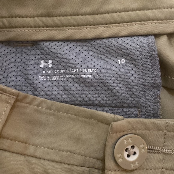 Under Armor golf shorts - Picture 3 of 3